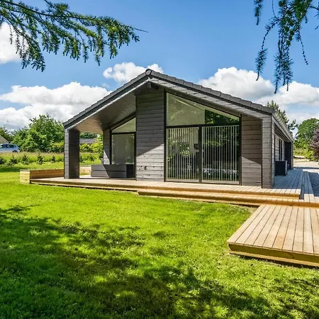 4 Bedroom In Vakantiehuis Glesborg